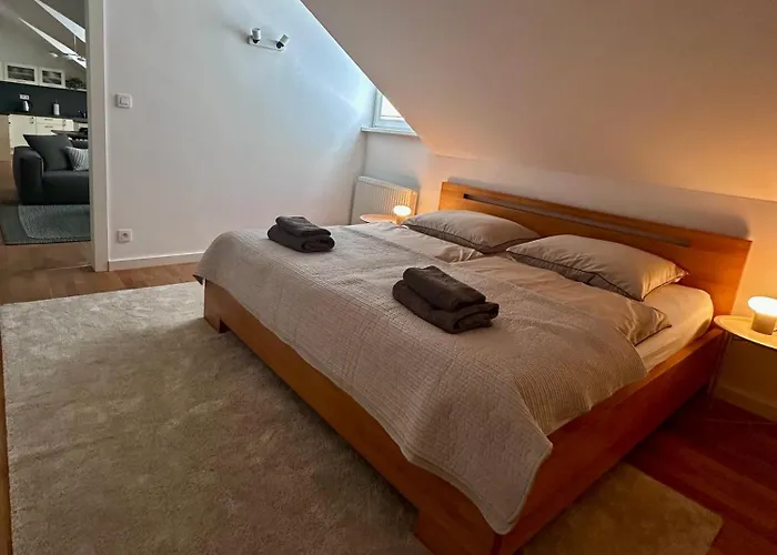 Danube&castle Retreat Apartment, 70m2 Appartement *