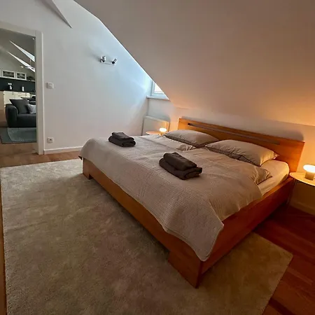 Danube&castle Retreat Apartment, 70m2 Lejlighed *